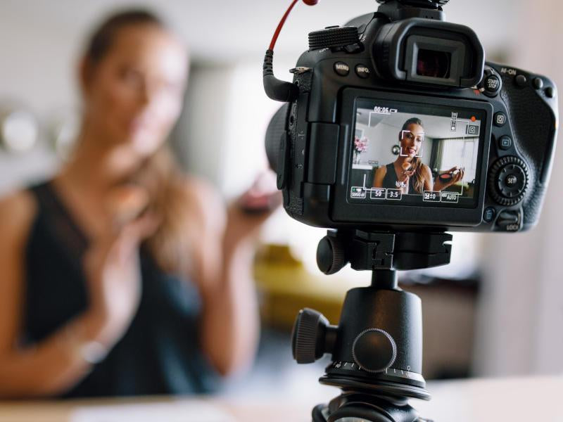 Episode 39 - Video in your Shopify Store-JadePuma